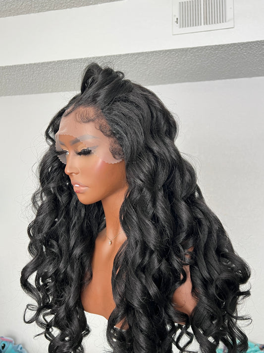 24” Black Curly Wig (Synthetic)